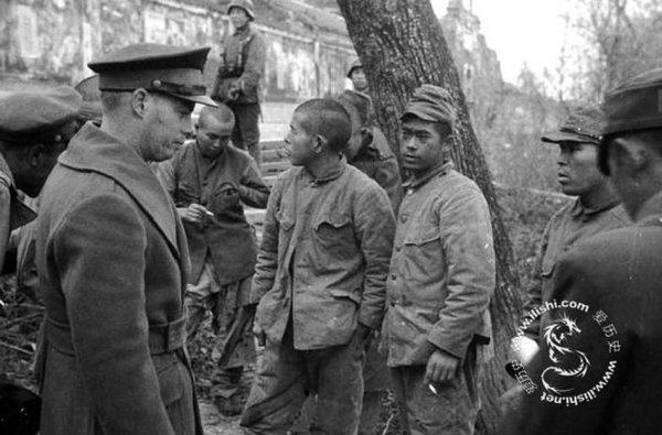 战争中被俘虏的日本士兵